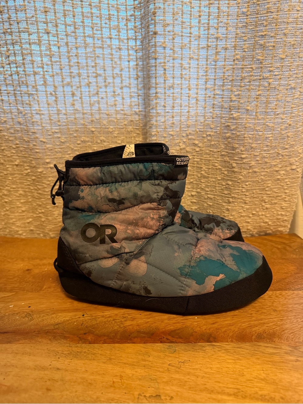 Outdoor Research Women’s Winter Booties - Teal and Gray Camouflage